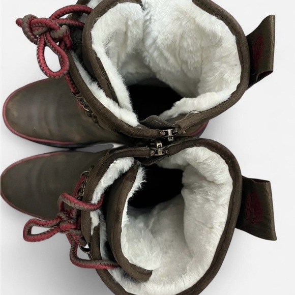 Timberland Malynn Faux Fur Lined Waterproof Snow Boots. Size 7/38. Worn 3 times. - Picture 4 of 9